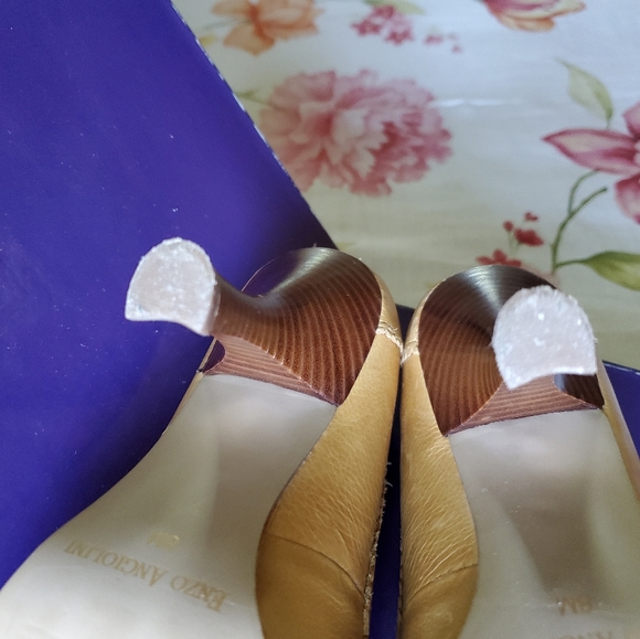 Enzo Angiolini Pumps - Picture 4 of 12